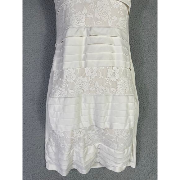 En Focus Studio White Sleeveless Lace Panel Sheath Dress Size 4 Bridal Cocktail - Picture 11 of 12